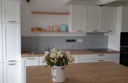 Plurien Casa | Large, comfortable house with enclosed garden, 5 minutes from Les Sables d'Or beach