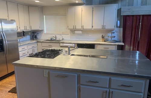 Discovery Bay Casa | Gran Waterfront Discovery Bay Home perfecto para grupos grandes