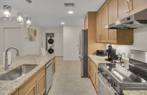 Clearwater Beach Condominio | Large Condo Hotel Suite on the Beach