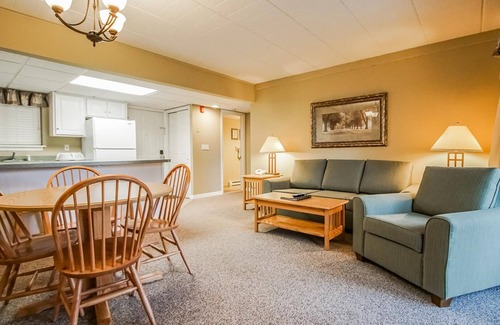 Hawley Condominio | Large condo in the Poconos.