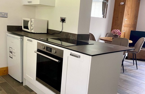 Bamber Bridge Cabaña | Casa grande y equipado con grabadora de registro, 3 plazas, cerca de la red de autopistas