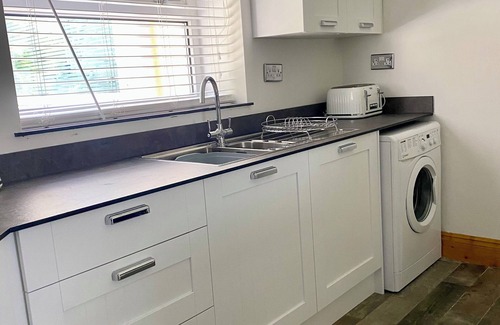 Bamber Bridge Cabaña | Casa grande y equipado con grabadora de registro, 3 plazas, cerca de la red de autopistas