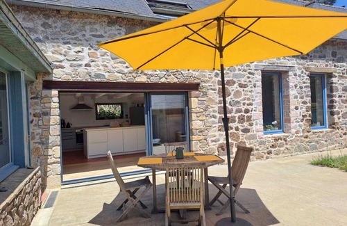 Planguenoual Casa | Large country house - Close to the sea