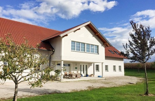 Steinakirchen am Forst Apartamento | Large, cozy vacation apartment Stargazer