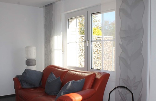 Schloss Holte-Stukenbrock Casa | Large holiday home for up to 4 people in the countryside including a garden | near BI / LIP / PB / GT