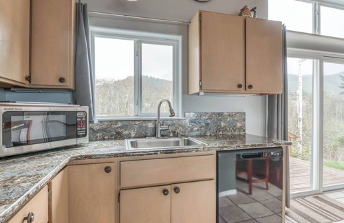 Rockaway Beach Casa | ¡Localizado en la costa norte de Oregon en la gran casa frente al mar de Rockaway Beach!