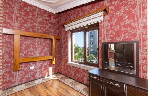 Eski Lara Apartamento | Large Duplex Apartment With Sea View