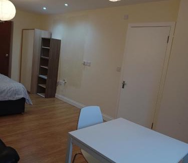 Cambridge Apartamento | Large Ensuite near Science Park Cambridge