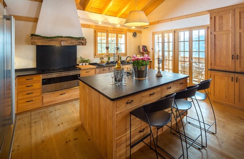 Murren Chalet De Esquí | Gran chalet exclusivo para familias en Murren.