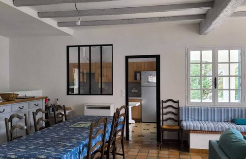 Boyardville Casa | Large family home sleeps 9