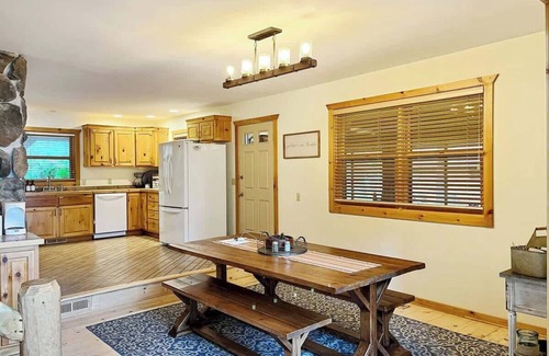 Big Bay Casa | Spacious Family Home on Petenwell Lake, Necedah