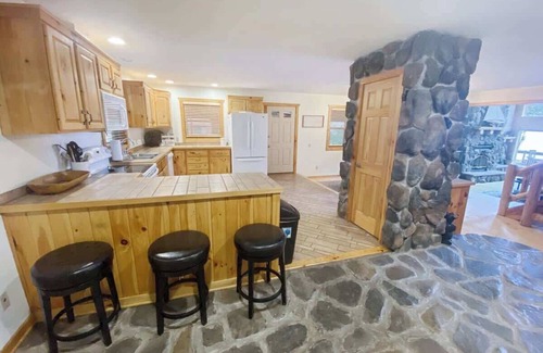 Big Bay Casa | Spacious Family Home on Petenwell Lake, Necedah