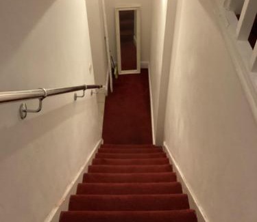 River Casa | Large Family Home, Pet Friendly, 4 Bed 2 Bath House, Sleeps 10, Free Wi-Fi, Free Parking