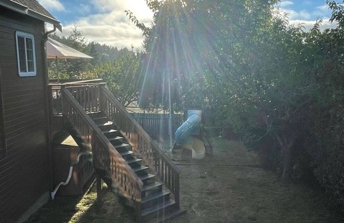 McKinleyville Casa | Large Family Home near the Beach