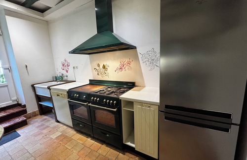 Locquenole Casa | Large family home with sea view over Morlaix Bay,