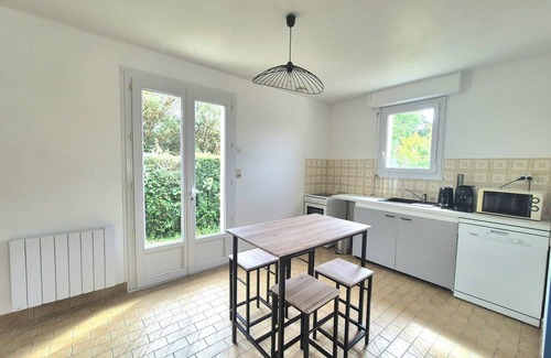 Lancieux Casa | Large family house - near beach