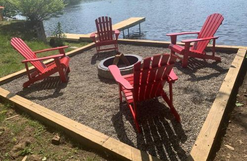 West Milford Casa | Large family house on the lake