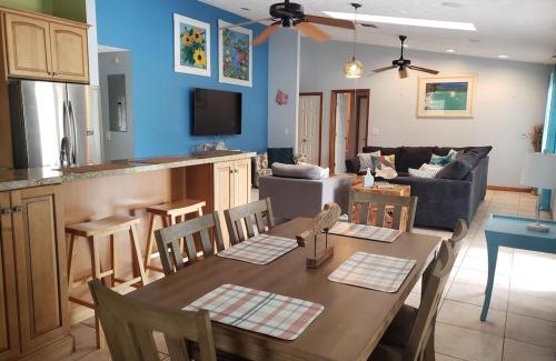 Fort Pierce Casa | Large Family sized Ocean view home on a Island!