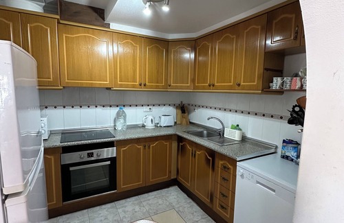 Los Alcázares Villa | Villa grande con patio, piscina privada, aire acondicionado, wifi TV vía satélite, barbacoa.