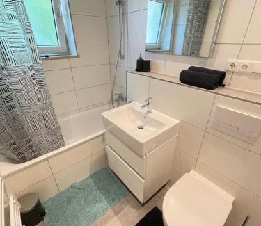 Oberwiesenfeld Apartamento | Large flat with WIFI and parking