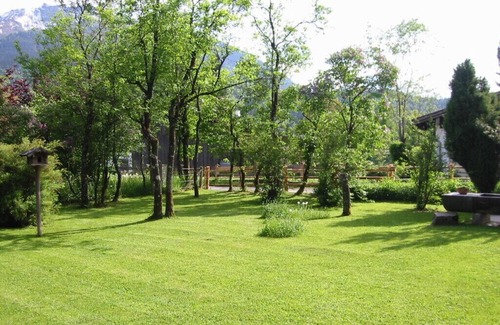 Oberau Apartamento | Gran apartamento de cuatro habitaciones joya. DTV, zona tranquila con excelentes vistas a la montaña.