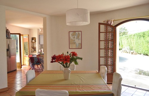 Saint-Genies-de-Malgoires Casa | Gran casa con piscina de hidromasaje, 5 habitaciones con baño privado y wc