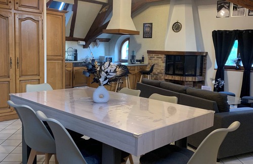 Grandvillars Apartamento | Large fully-equipped apartment 3 bedrooms 3 double beds 2 bathrooms