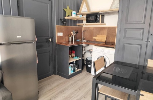 Lestiou Apartamento | Large, fully-equipped studio 10 minutes from Chambord, on the Loire cycle route