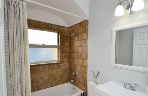 Virginia Park Apartamento | Large Garden 2BR Apartment
