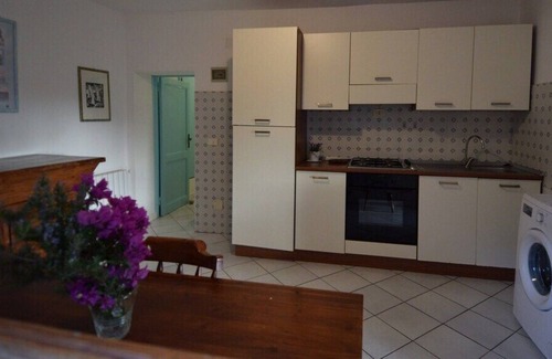 Patresi Apartamento | Large garden overlooking the sea