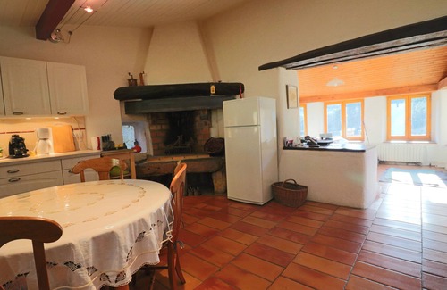 Beaumont Casa | Hermosa casa antigua de piedra, hermosa vista, naturaleza, cerca del baño