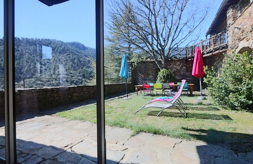 Beaumont Casa | Hermosa casa antigua de piedra, hermosa vista, naturaleza, cerca del baño