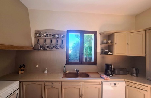 Lalinde Casa | Large gite with tennis court and swimming pool