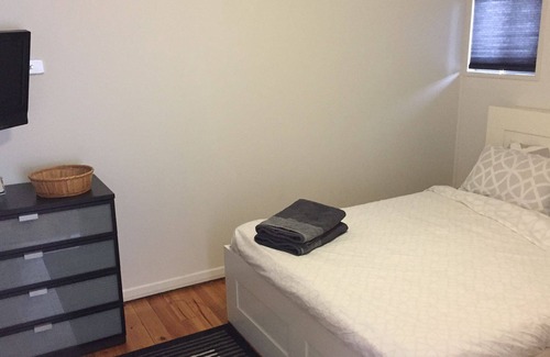 Glenelg East Apartamento | Large Glenelg 2bd Apartment - ELEVACIÓN