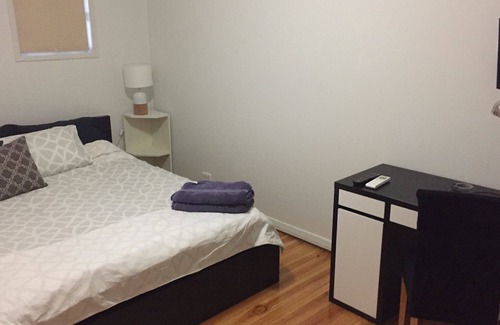 Glenelg East Apartamento | Large Glenelg 2bd Apartment - ELEVACIÓN