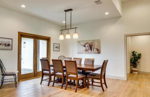 Georgetown Casa | Large Group Getaway in Georgetown with Private Pool!