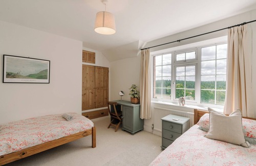 Westleigh Otro | Large Group Holiday Accommodation – 3 Cottages Sleeping 18 in North Devon