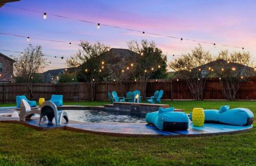 Morningside Meadows Casa | Large Groups' Luxury House - Pool - Sleep 22