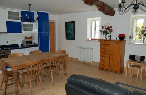Cumeeira Apartamento | Amplio Apartamento de alta especificación de planta baja, con piscina y jardines