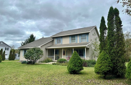 Great Valley Casa | Large Home In Great Valley