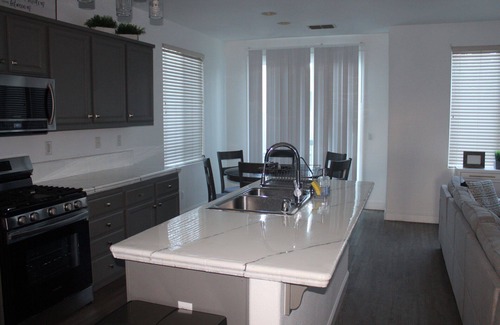Linda Casa | Large home in Marysville 30 min from Sacramento aeropuert