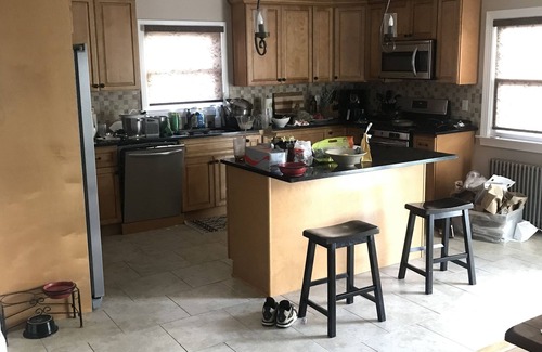 Lynbrook Casa | LARGE HOME Near NYC, BEACHES, AIRPORT, HAMPTONS