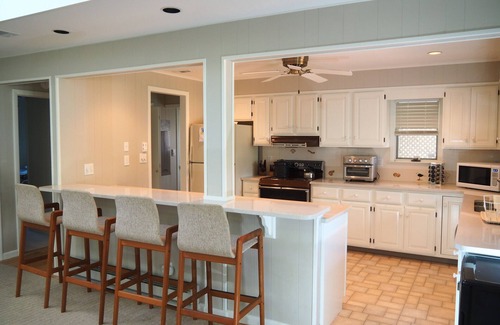 Cape May Point Casa | Ubicación ... Ubicación ... ¡Ubicación! ...Gran casa enclavada en la duna