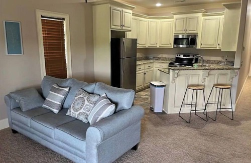 Rogersville Casa | Large Home on Bluewater/Sleep 24/with boats