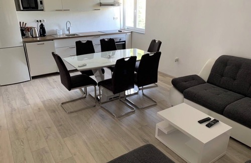Sibenik Casa | Large house with swimming pool