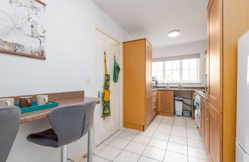 Ashford Casa | Large House, Contractors, Families, Free Parking