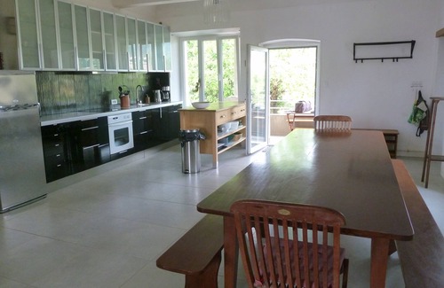 Valvigneres Casa | Casa grande para 10 personas con piscina.