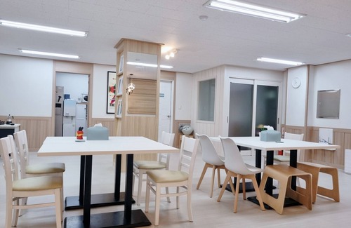 Bucheon Casa | Large house for families with a small movie theater