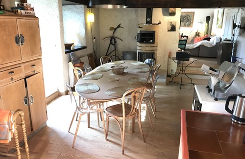 Saint-Sigismond Chalet De Esquí | Casa tradicional confortable, tranquila, en el corazón del Gran Macizo.