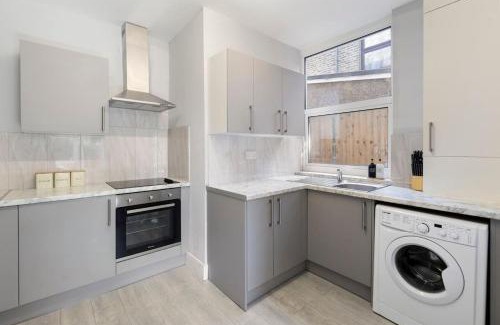 Havering Apartamento | Large House next Central Romford Transport